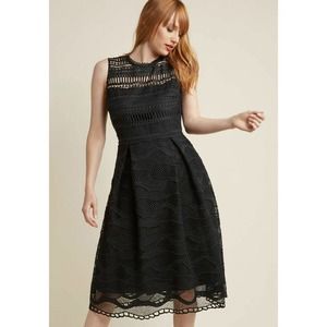 MODCLOTH $119 BLACK SLEEVELESS HIGH NECK DRESS